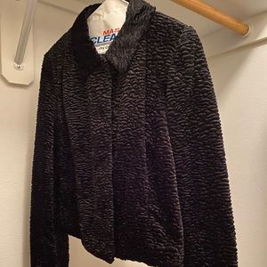 Cute black curly crop jacket, 12, NWOT